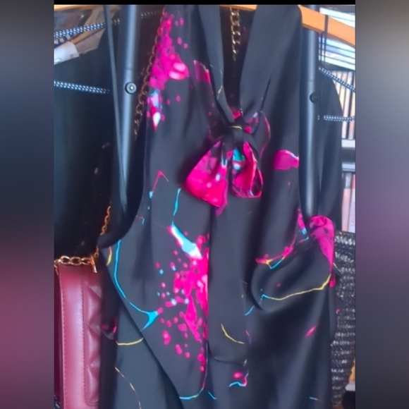 Express Ruffle Rosett Halter Top - Picture 7 of 9